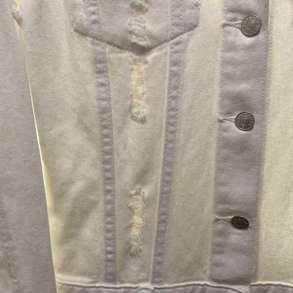 FASHIONOVA(NWT)-WHITE ‘DISTRESSED’ COTTON DENIM JUMPSUIT - Picture 6 of 11